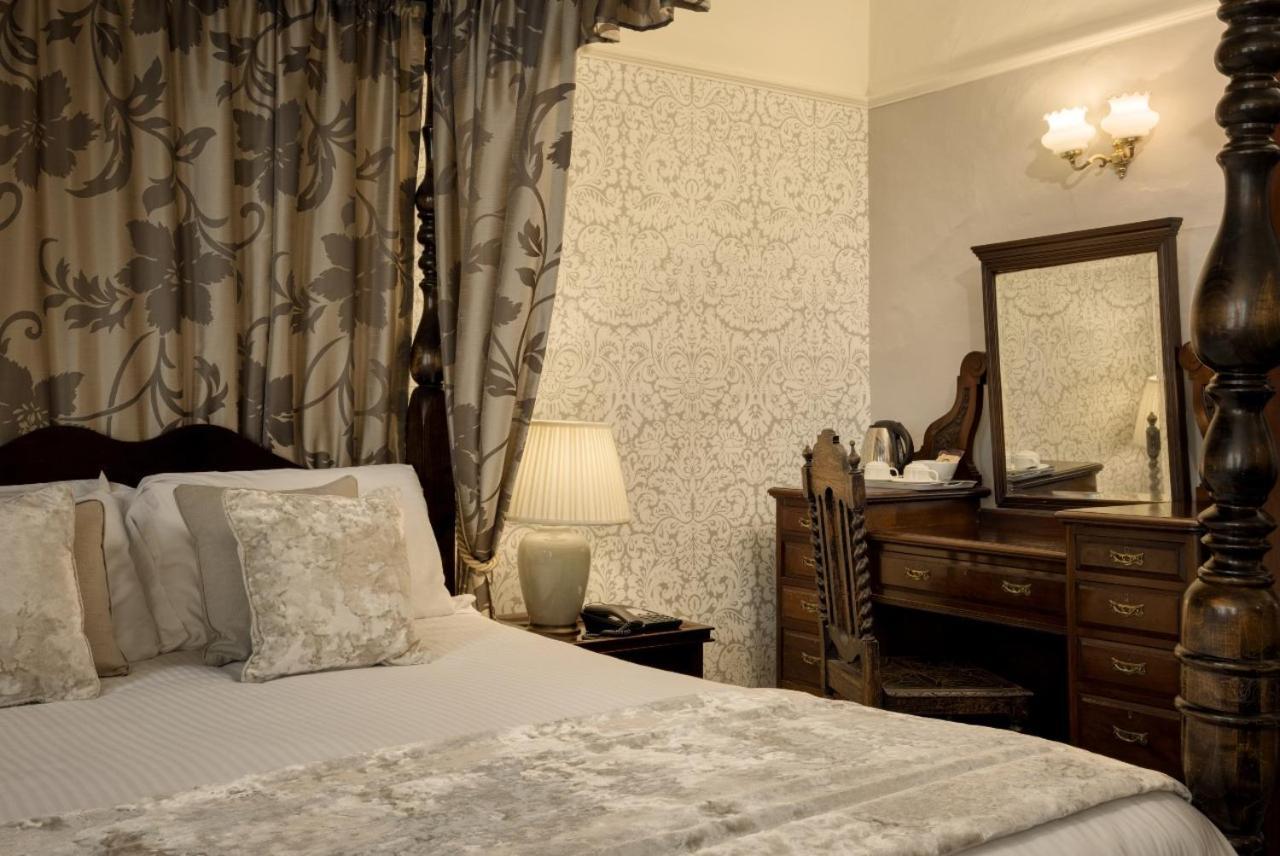 Old Hall Hotel Buxton  Bagian luar foto
